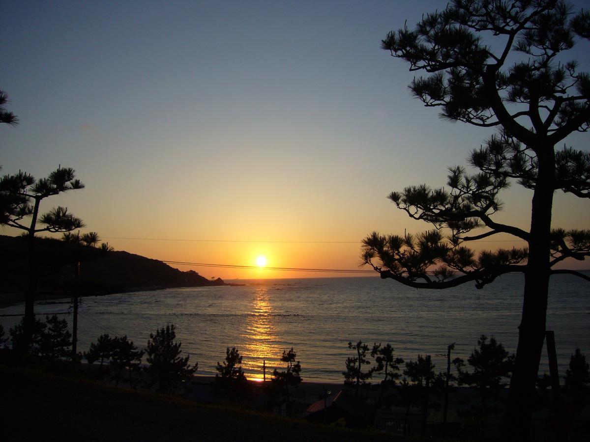 Отель Wajima Onsen Yashio Экстерьер фото