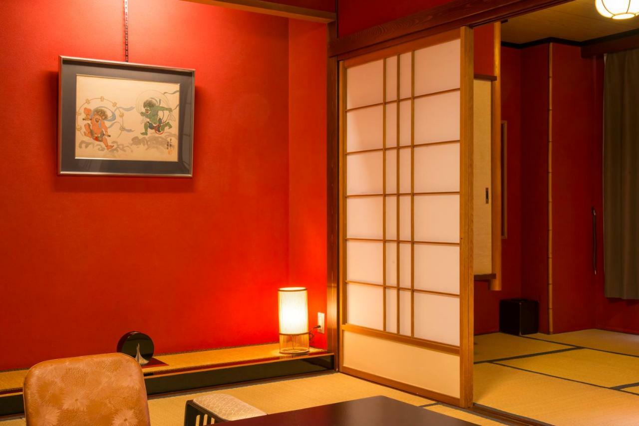 Отель Wajima Onsen Yashio Экстерьер фото