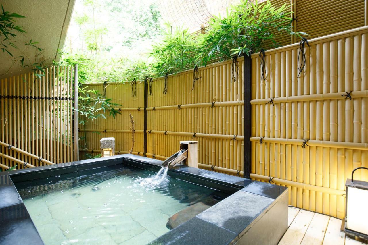 Отель Wajima Onsen Yashio Экстерьер фото